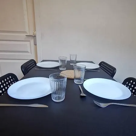 T2 Hyper Centre Vienne- 3 Appartement
